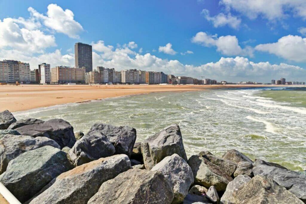 Luxury 3 Bedroom Apartment On The Top Floor With Panoramic View Oostende Exteriör bild