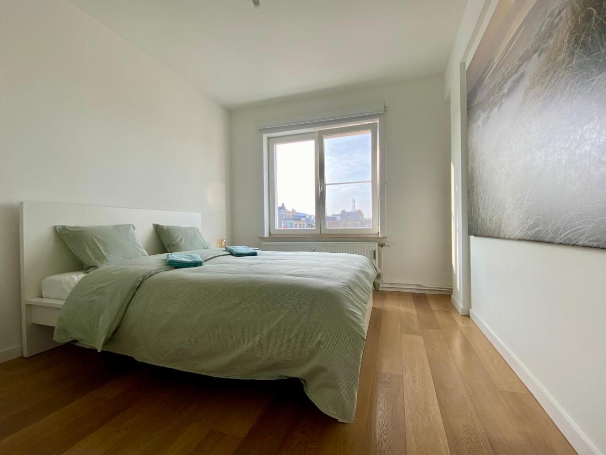 Luxury 3 Bedroom Apartment On The Top Floor With Panoramic View Oostende Exteriör bild