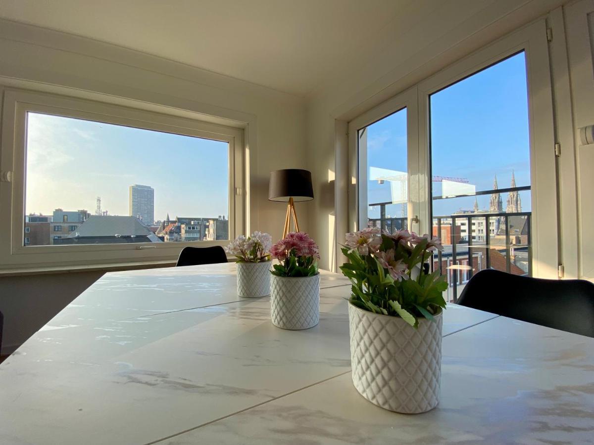 Luxury 3 Bedroom Apartment On The Top Floor With Panoramic View Oostende Exteriör bild