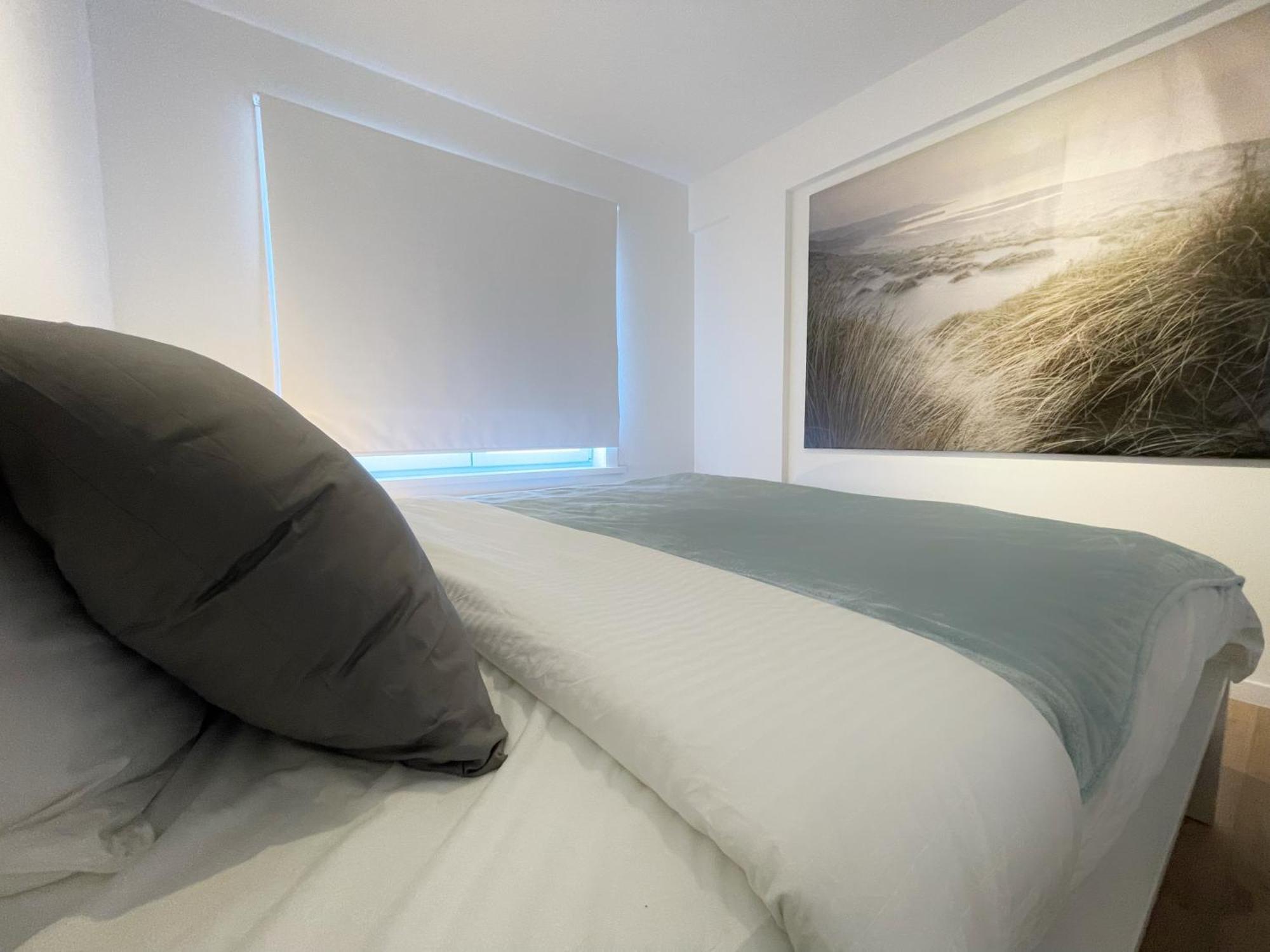 Luxury 3 Bedroom Apartment On The Top Floor With Panoramic View Oostende Rum bild